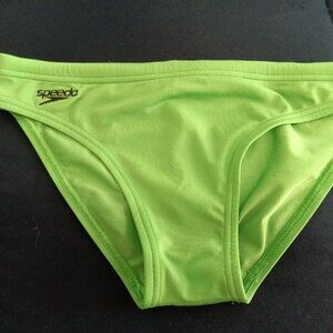 (*) SPEEDO "ENDURANCE" SWIM BRIEF 2" SIDE SEAM, GREEN, SIZE 32" (Pre-Owned)